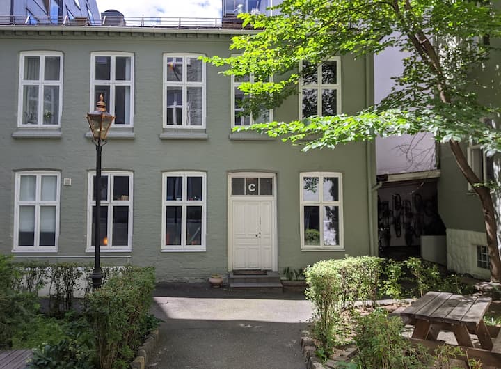 Central And Quiet Duplex Apartment - Oslo