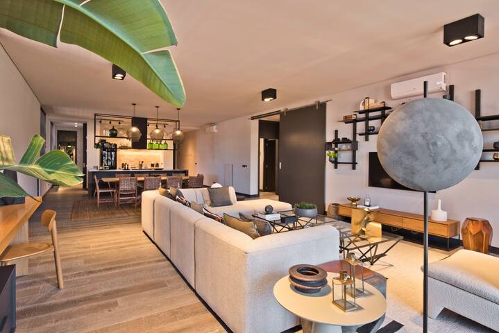 Libest Ribeira 12 -Time Out Mkt – ELEGANT & MODERN gallery image 5