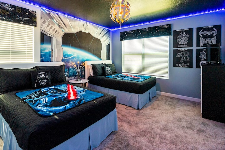 Hohe Decke/Themen-BR/SPA 22089 - Airbnb