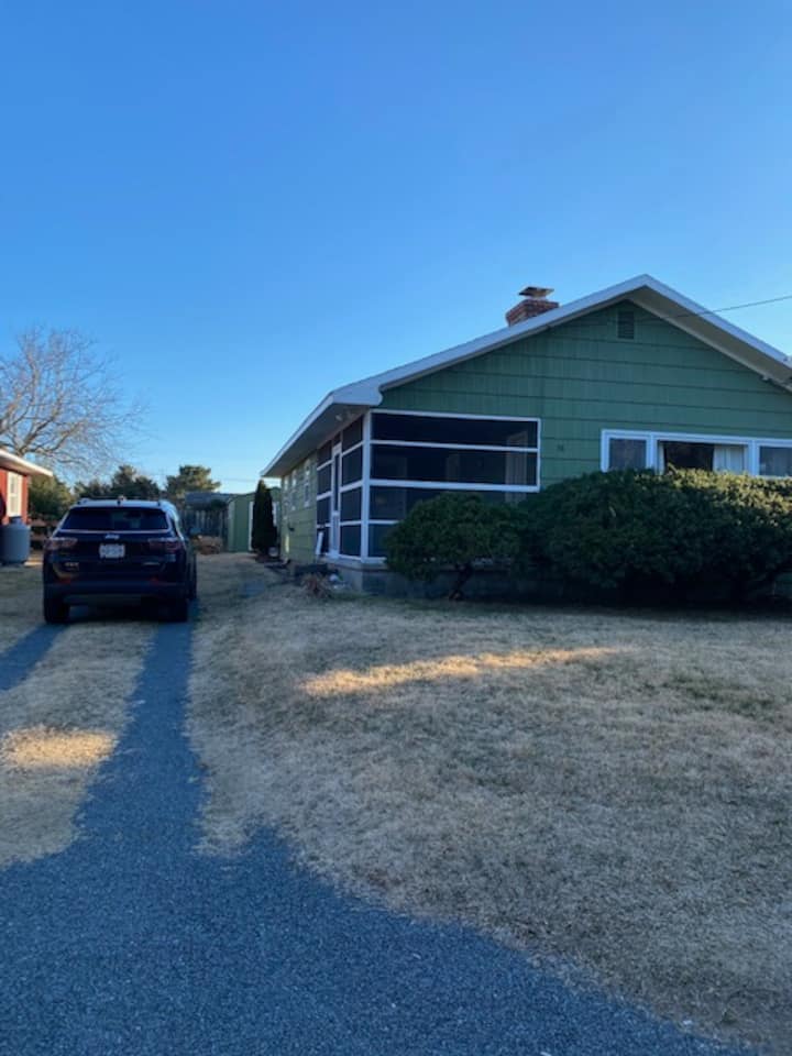 Charming 3 Br Cottage In The Beach Block Of Dewey - Dewey Beach, DE