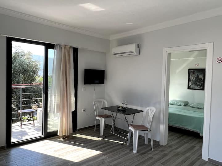 Merkeze-plaja Yakın, Yeni 1+1 Doğa Manzaralı Apart - Ören