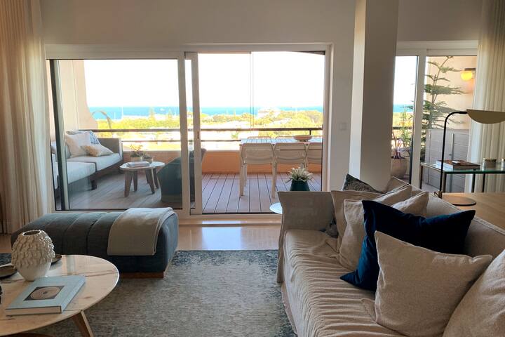 Luxury Penthouse with amazing sea views in Cascais gallery image 2