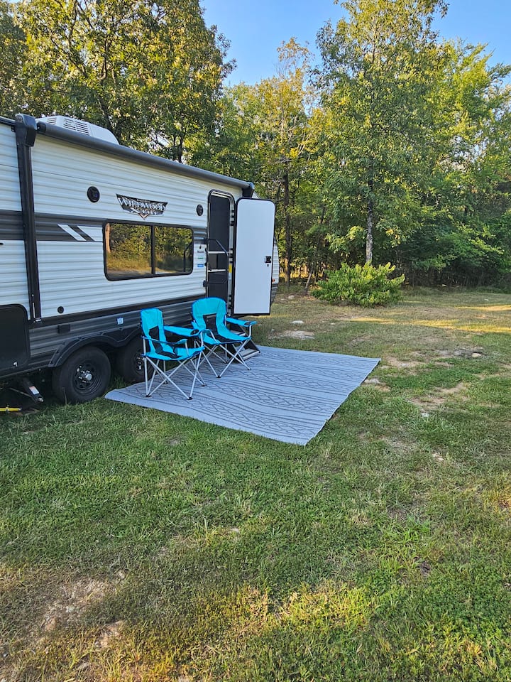 Pet friendly "Green" RV on 6 Acres! Campers/RVs for Rent in Malvern