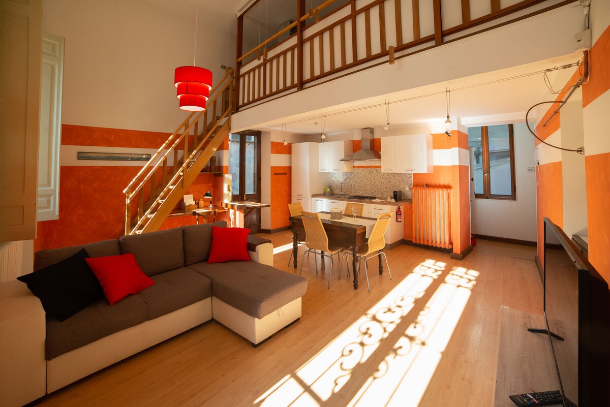 Annuncio Airbnb popolare: L'Antico Rione Apartment a Cuneo
