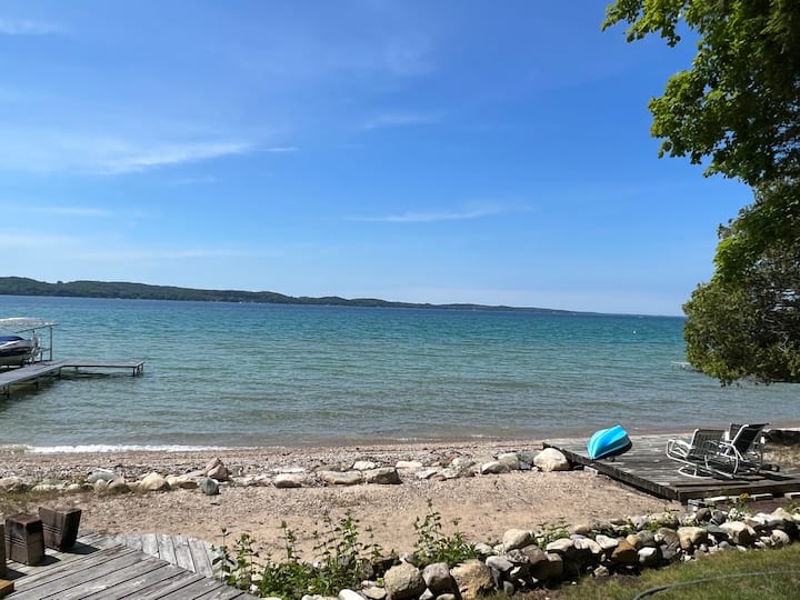 UPDATED 5BR 3BA TORCH LAKE HOME Houses for Rent in Bellaire, Michigan