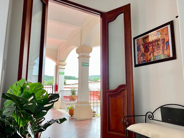 "The Grand galaxy" apartment ExTaller Tamayo Serviced apartments for