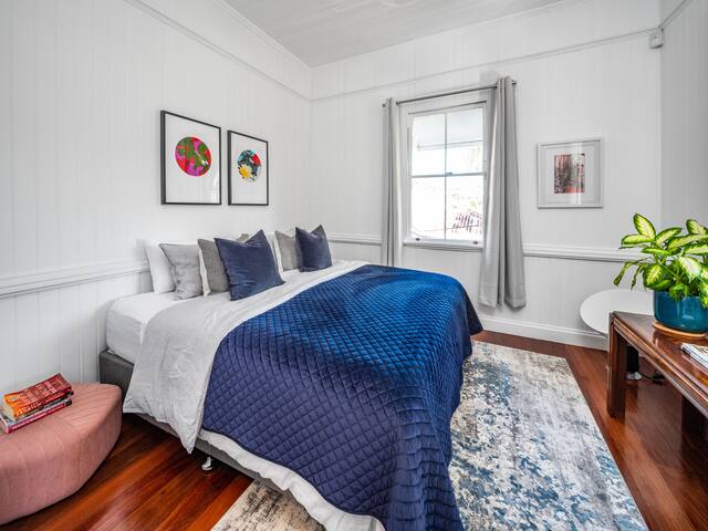 Inner city two bedroom home with pool gallery image 5