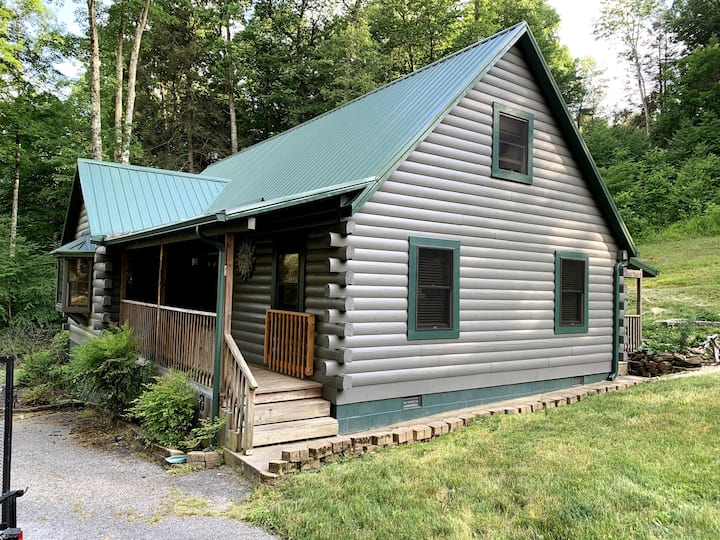 Top 12 PetFriendly Cabins Near Summersville Lake, West Virginia