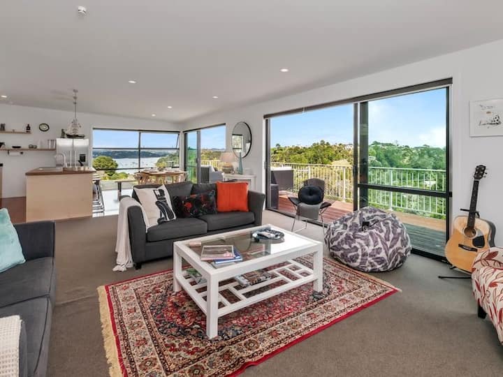Russellretreat: Large Luxury 3-bed Home W/ Hot Tub - Russell