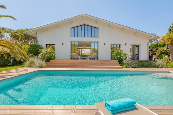 Home Me managed Airbnb listing 1