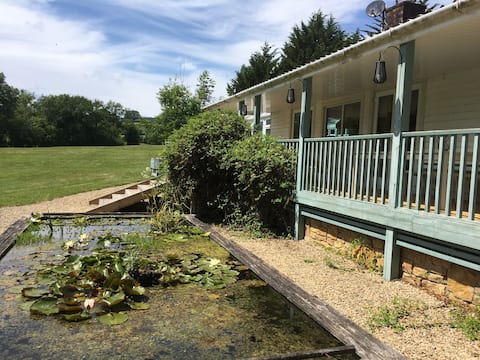Spacious 3-bed luxury home with private land