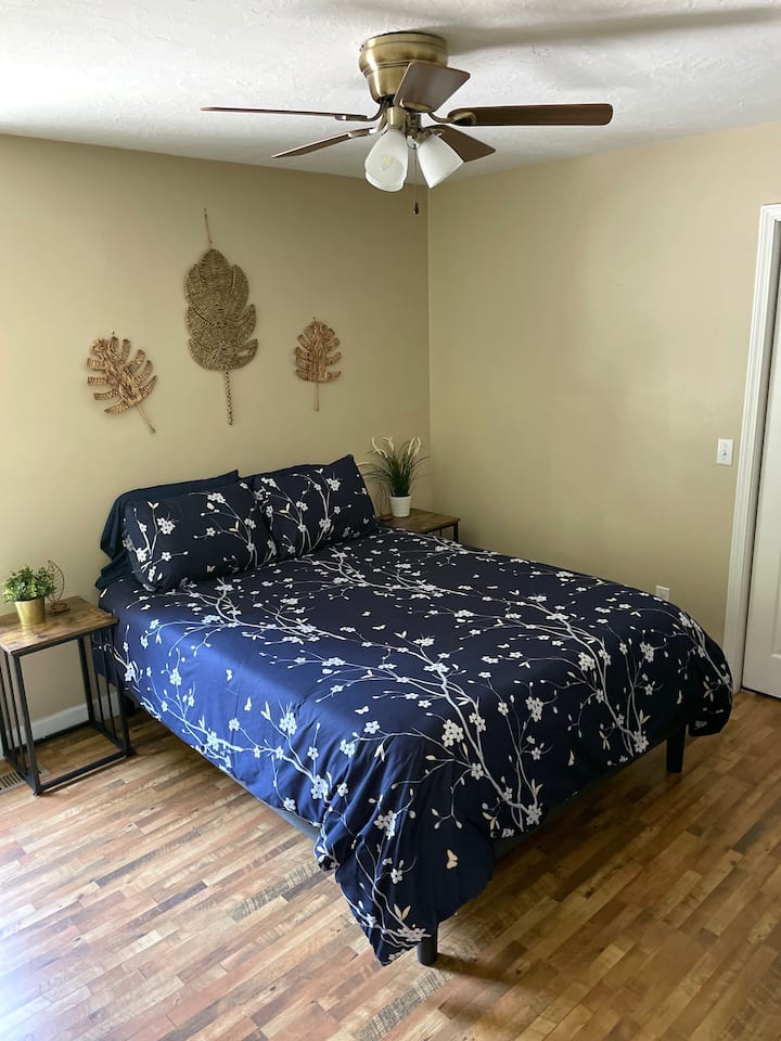 Dormitorio 2 con acceso al baño.