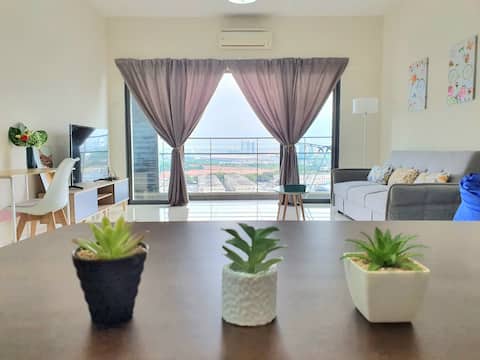 PuchongSetiawalk*6-8pax*2CP2BR*LRT*IOI*SUNWAY