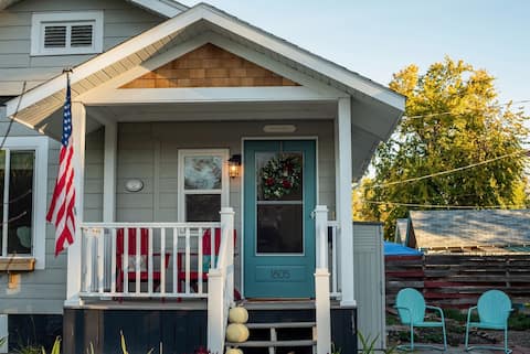 Historic Cottage Charm!