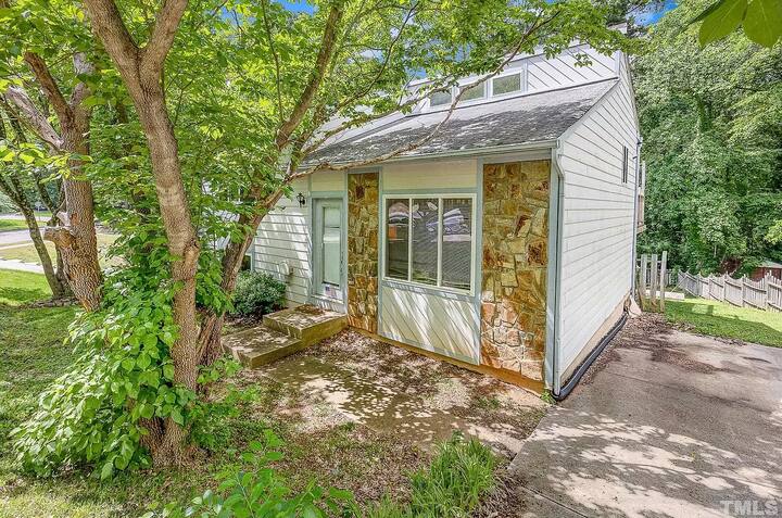 Privatzimmer in Raleigh, in der Nähe der Innenstadt - Airbnb