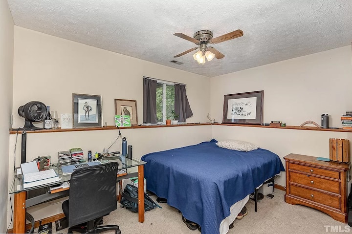 Privatzimmer in Raleigh, in der Nähe der Innenstadt - Airbnb