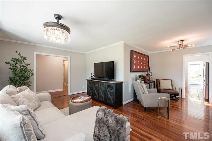 Apex/ Cary Cozy Home - Usa Baseball/thomas Brooks - Cary, NC