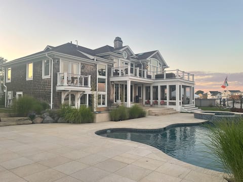 Spectacular Montauk Beach House in Massapequa, LI
