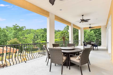 Majestic Lakeview Estate + Outdoor Fireplace, Dock