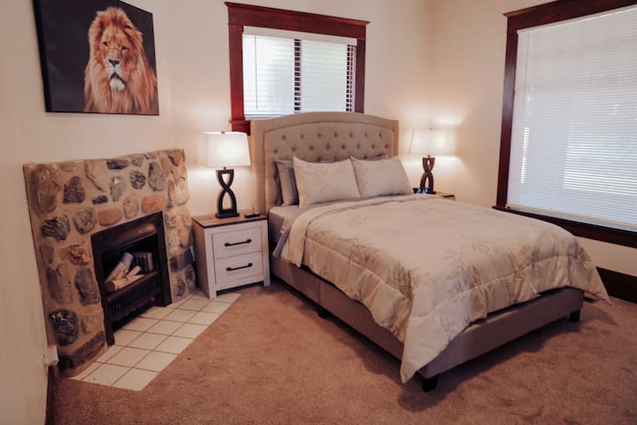 غرفة النوم رقم3 ،سرير بحجم وسط.