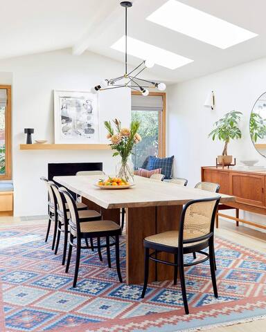 Designer Mar Vista Mid-Century Oasis with Pool 4BR gallery image 5