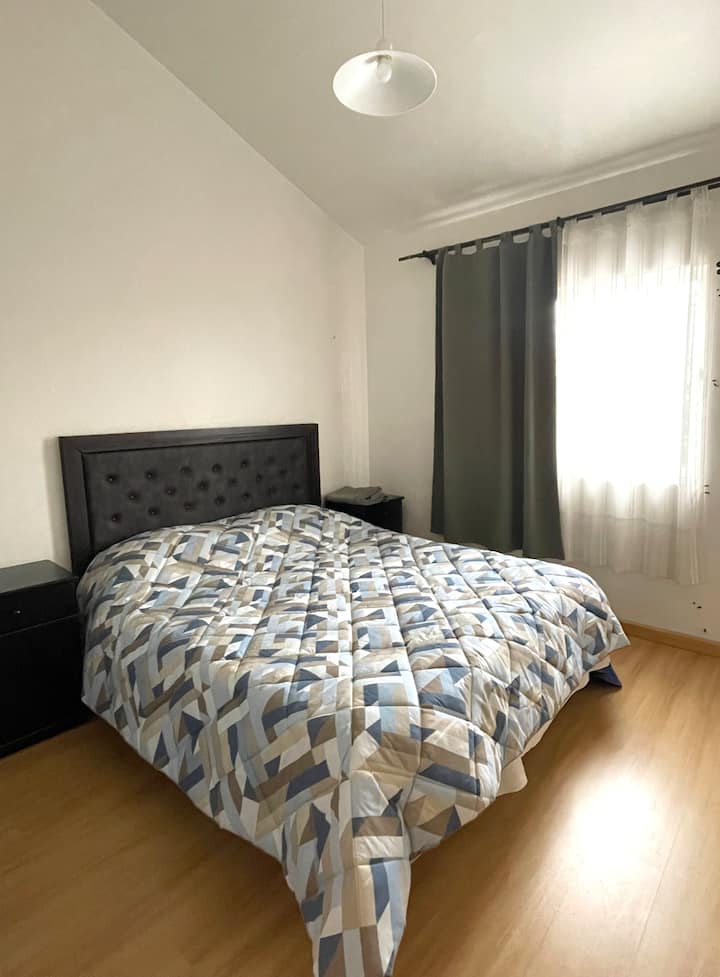 Charming apartment in an excellent area with garage Vacation homes