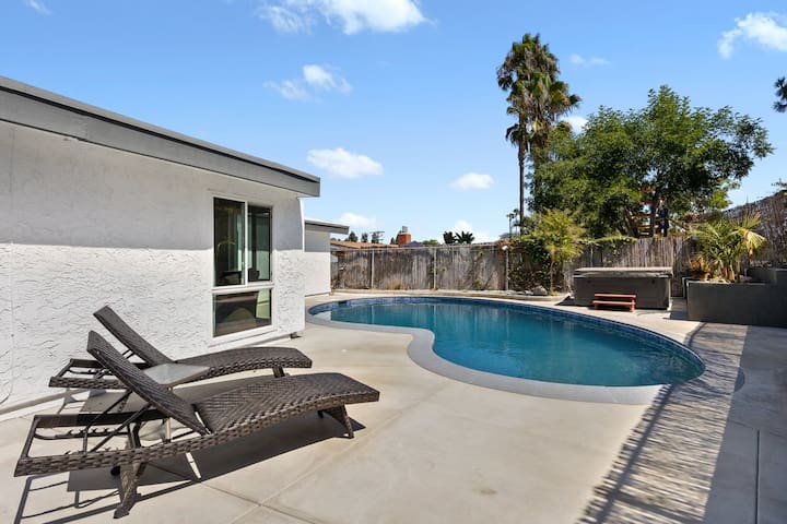 Beautiful Home in the Heart of San Diego gallery image 2