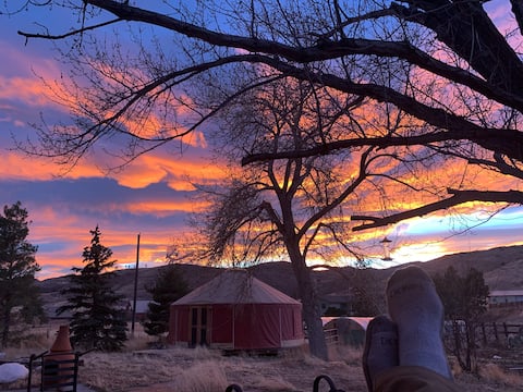 Yurt glamping on farmstead at ft of Rocky Mtns.