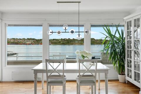 3-bedroom terrace house with incredible sea views