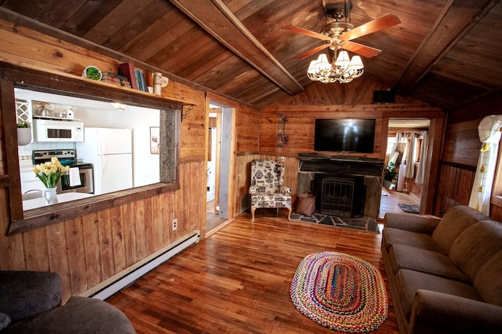 ❖Charming Log Cabin❖firepit❖great Deck With Grill❖ - Rapid City, SD