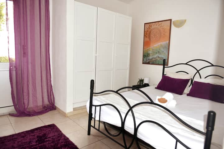 Chambre avec lit double 160 cm