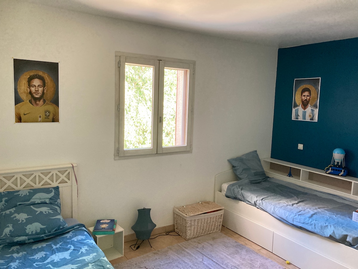 საძინებელი 3