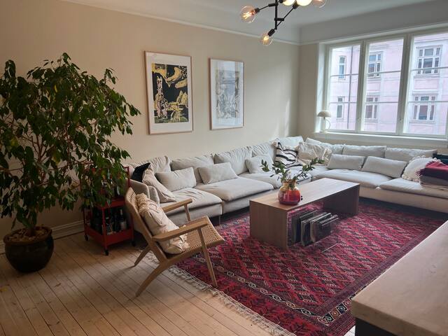 Klassisk 111 kvm leil. på Majorstuen med parkering gallery image 2