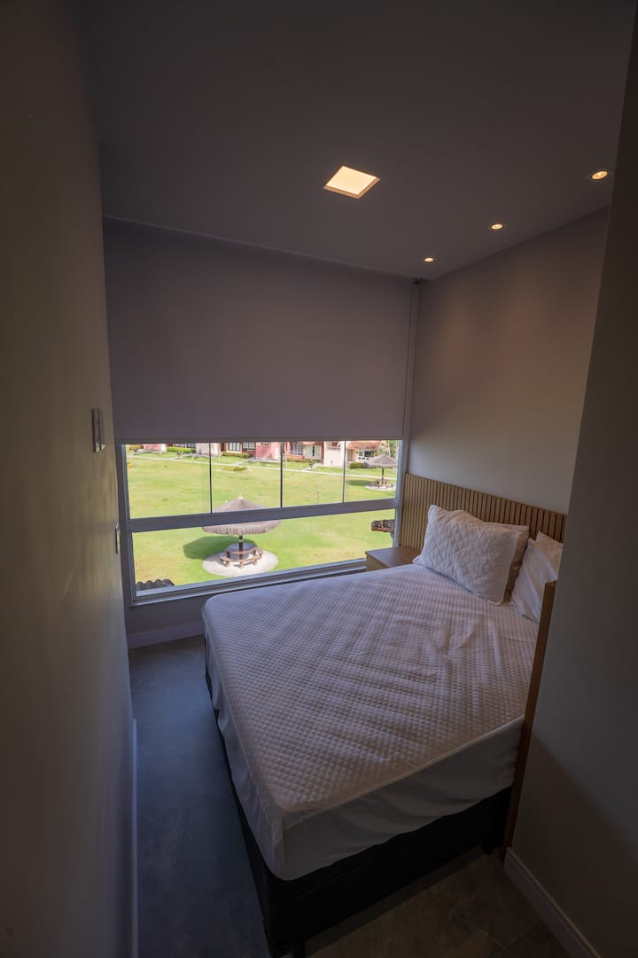 Десна предна соба