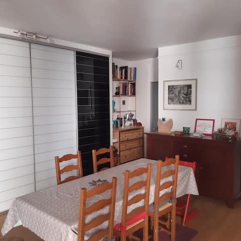 Top Airbnb: Large apartment near Parc Expos Porte de Versailles in Issy Les Moulineaux