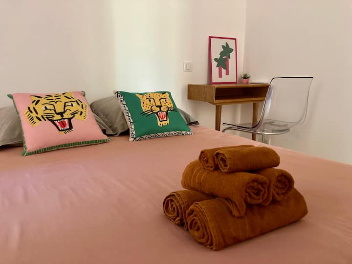 غرفة نوم 2 / سرير 140