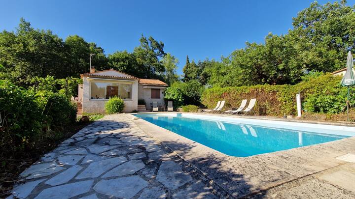 Magnifique Villa Au Calme. - Fayence