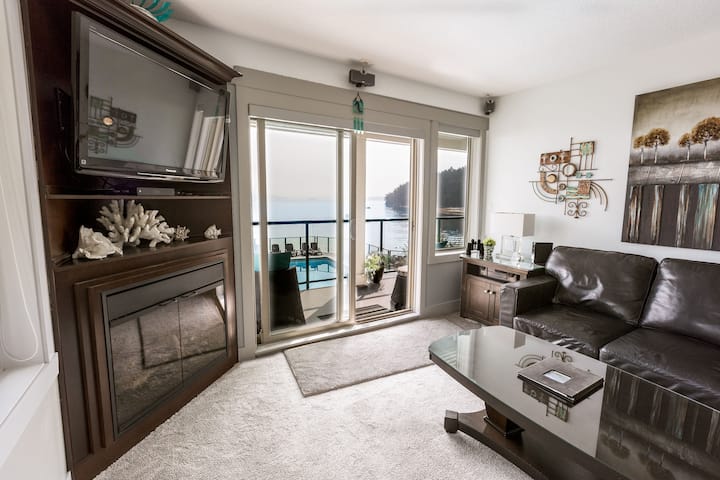 Sunrise Cove Apartment At Inn Of The Sea - Ladysmith