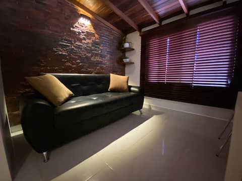 Successful Airbnb property: Apartment in Medellín 1 minute from the metro in La América