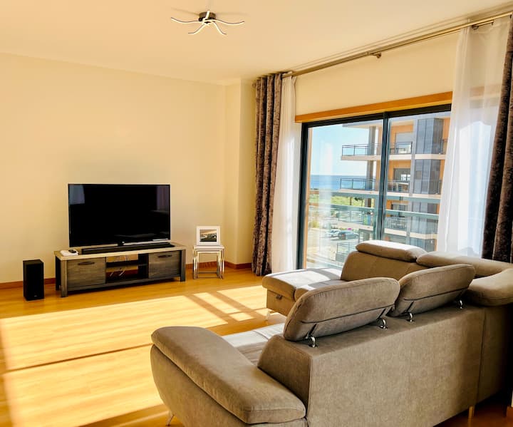 Olhão 3 Bedroom With Roof Top Pool, Marina Village - Olhão