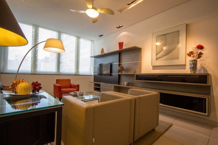 Luxuoso apartamento dois blocos da praia gallery image 5