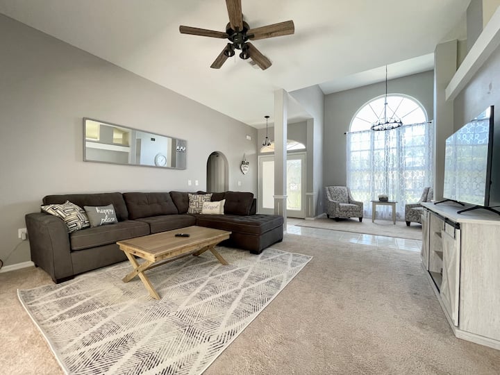 Cozy & Beautiful Pool Villa In Sarasota County, Fl - North Port, FL