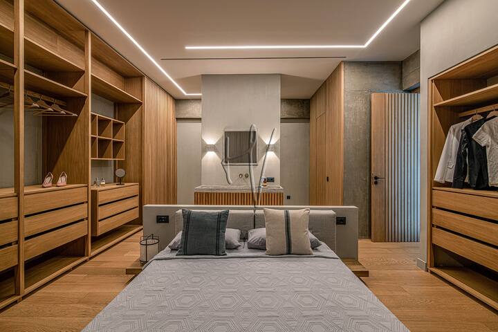 Unique design 3 bedroom villa next to the beach gallery image 4