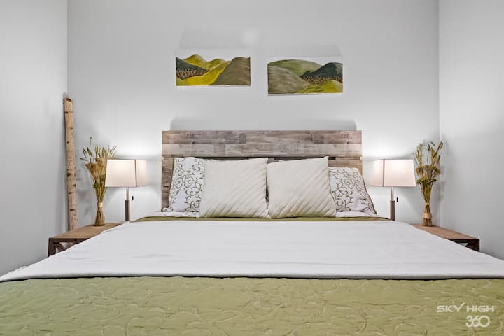 Sleep deeply in this queen-sized memory foam and coiled spring bed. We provide a variety of pillows to suit individual pillow preferences.