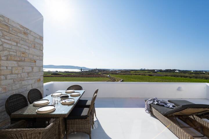 Black Villa with Jacuzzi & Sea View gallery image 2