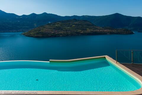 Italian Vacation Homes - Panoramic Villa