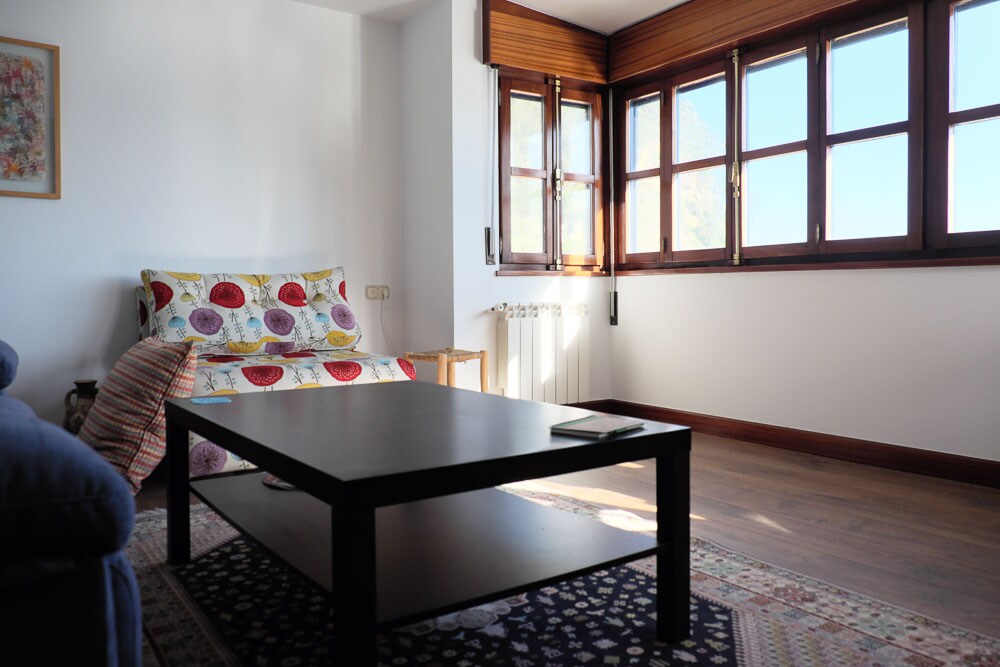 Top Airbnb: House in Tazones with ocean views. VV-2289-AS in Villaviciosa