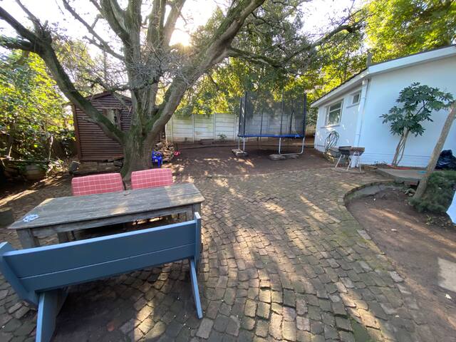 Family 2-bedroom home in the Winelands gallery image 4