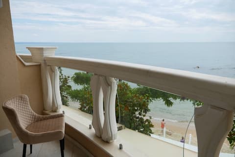 Successful Airbnb property: Lovely apartment at La Mer Residence Varna in Приморски