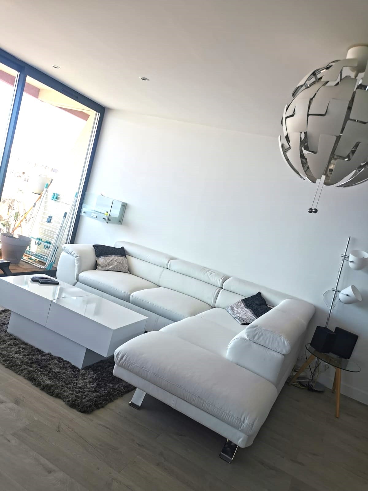 Popular Airbnb listing: Best view of Palavas. 4 bay windows with sea view in Palavas Les Flots